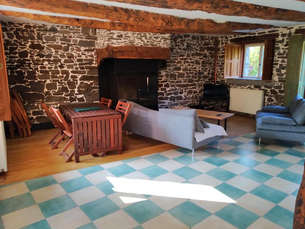 Maison En Pierre Dans Son Nid De Verdure Roz-Landrieux エクステリア 写真