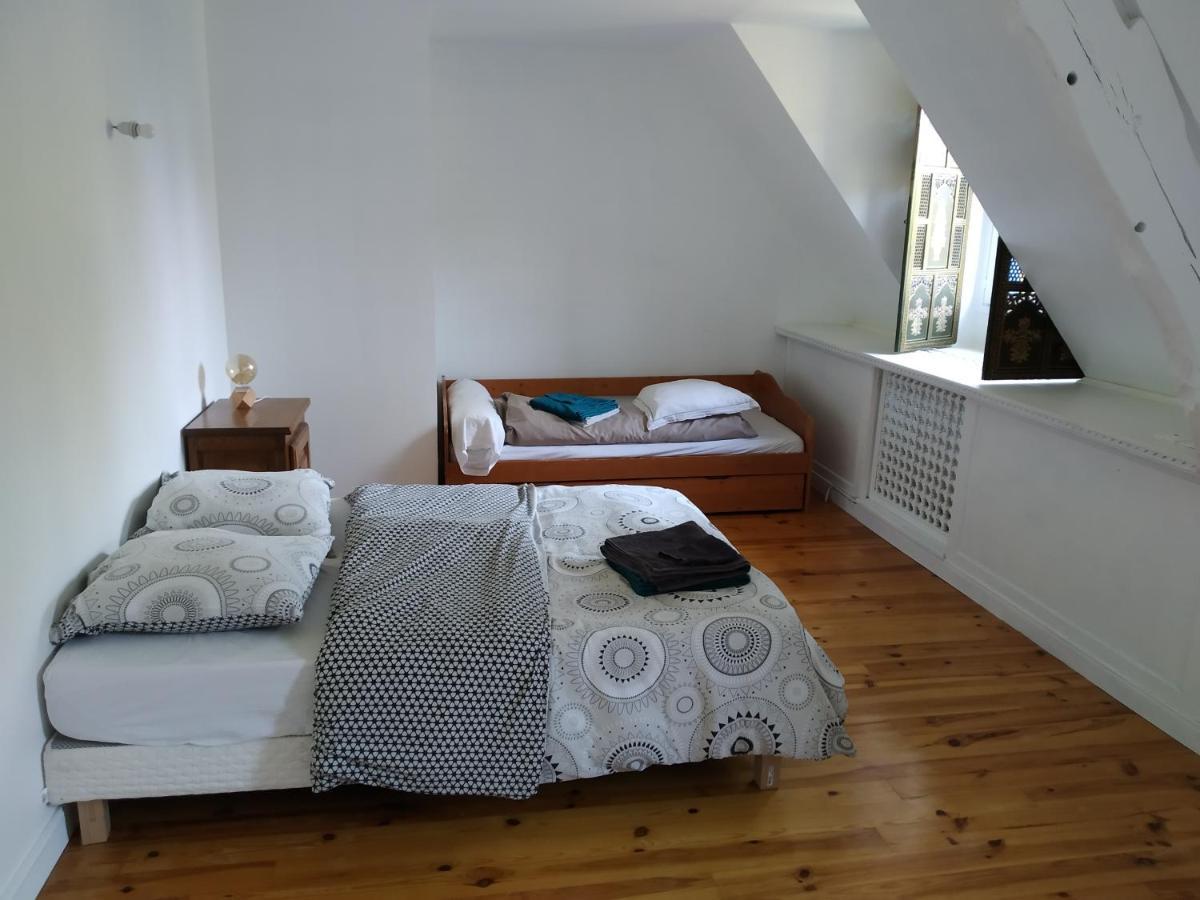 Maison En Pierre Dans Son Nid De Verdure Roz-Landrieux エクステリア 写真
