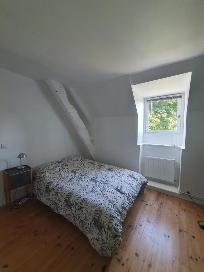 Maison En Pierre Dans Son Nid De Verdure Roz-Landrieux エクステリア 写真