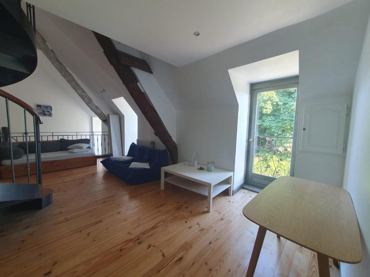Maison En Pierre Dans Son Nid De Verdure Roz-Landrieux エクステリア 写真