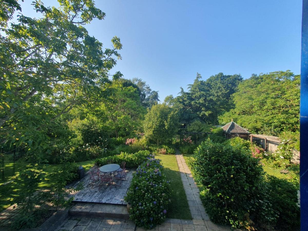 Maison En Pierre Dans Son Nid De Verdure Roz-Landrieux エクステリア 写真